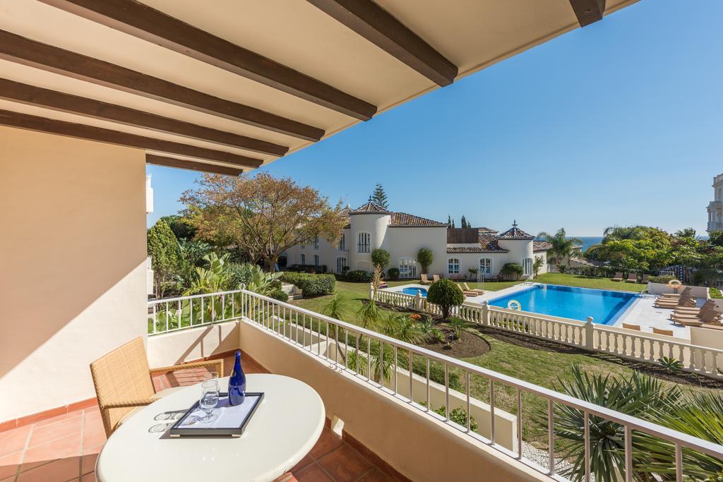 Las Dunas Suites & Apartments エステポナ 部屋 写真