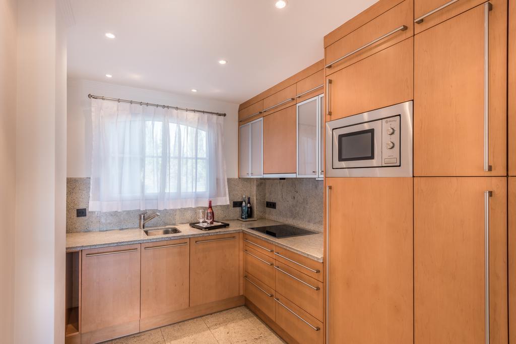 Las Dunas Suites & Apartments エステポナ 部屋 写真